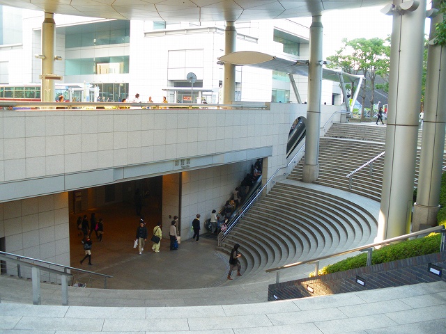 駅 用賀